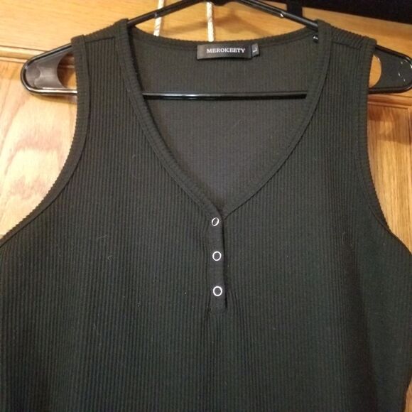 Merokeety Size Large Black Henley Tank - Picture 3 of 4
